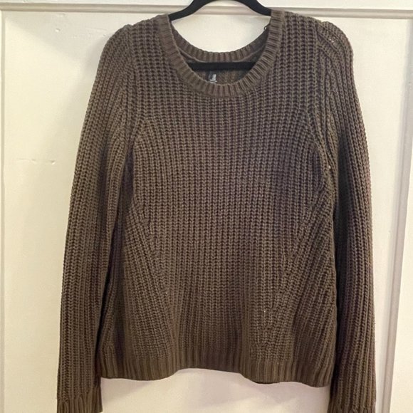 Olive Green Gap M Sweater - Picture 2 of 3